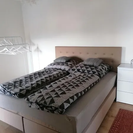 Mit Blick Auf Harzberge *